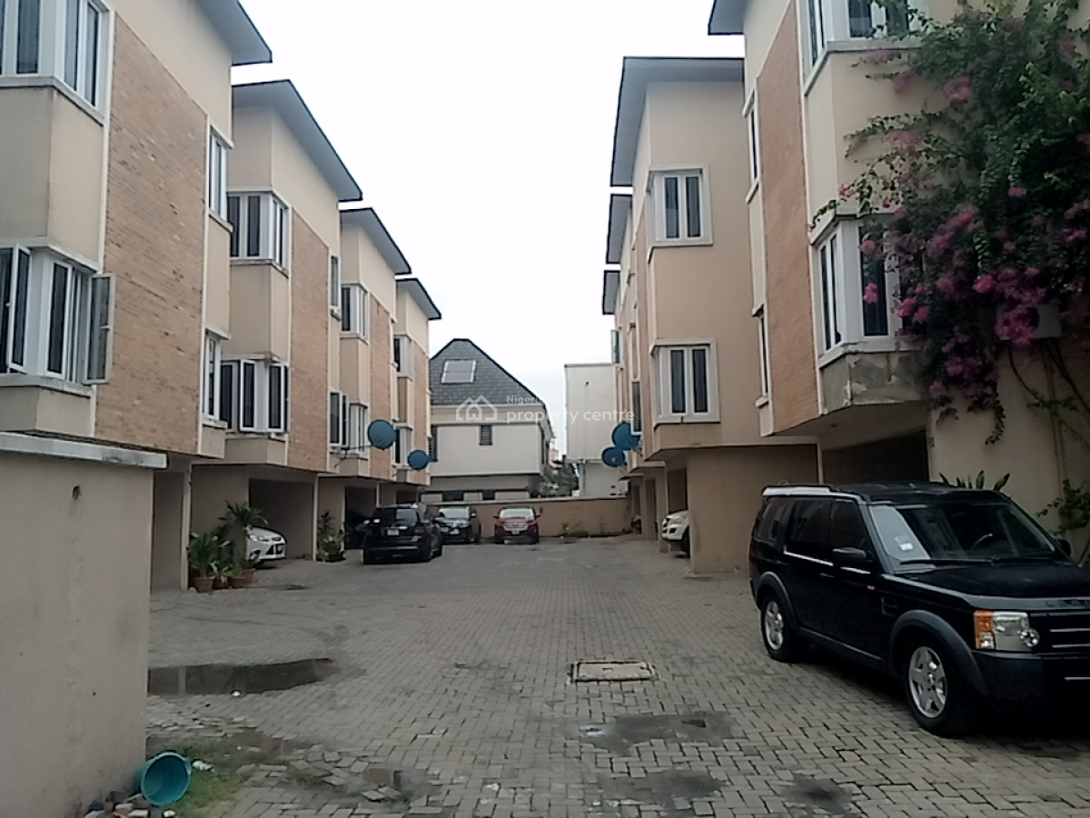 a Neatly and Massively Built 3 Bedroom Terrace, Osapa, Lekki, Lagos, Terraced Duplex for Rent