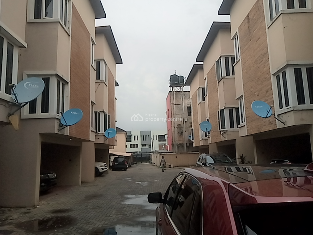 a Neatly and Massively Built 3 Bedroom Terrace, Osapa, Lekki, Lagos, Terraced Duplex for Rent
