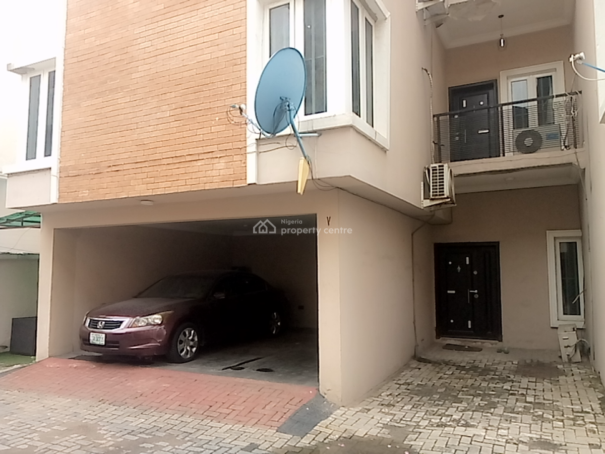 a Neatly and Massively Built 3 Bedroom Terrace, Osapa, Lekki, Lagos, Terraced Duplex for Rent
