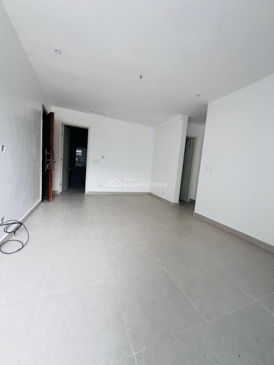 Well Built 2 Bedroom Apartment, Ilasan, Lekki, Lagos, Flat / Apartment for Rent