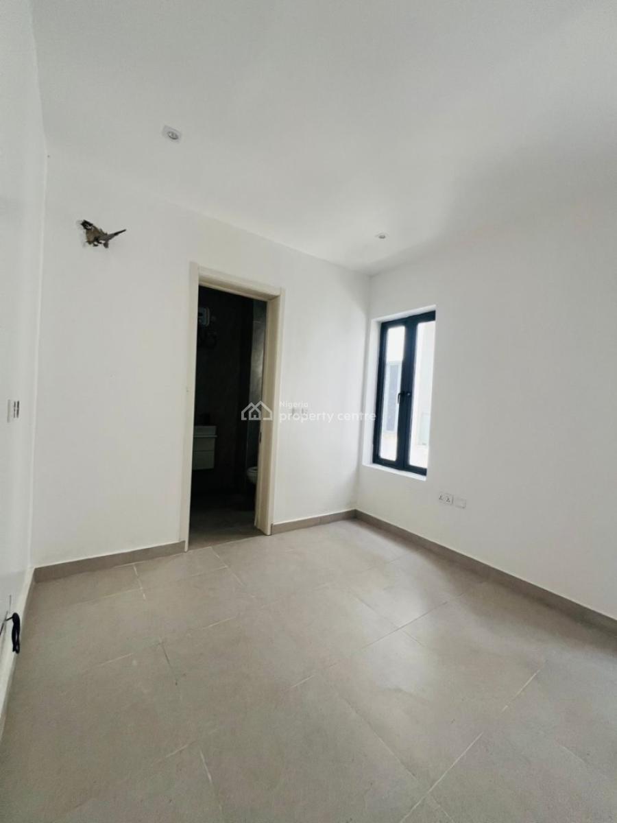 Well Built 2 Bedroom Apartment, Ilasan, Lekki, Lagos, Flat / Apartment for Rent