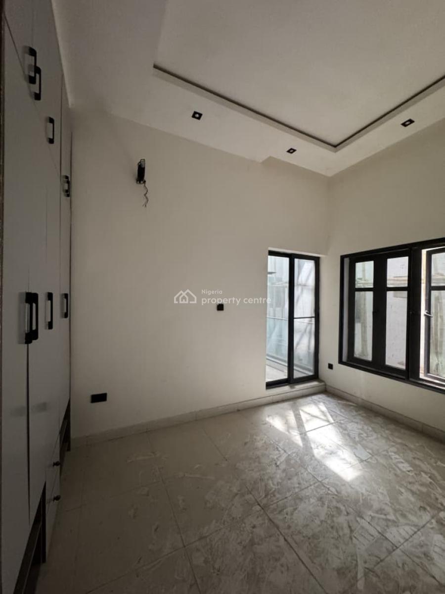 2-bedroom Apartment, Lekki Phase 1, Lekki, Lagos, Flat / Apartment for Sale