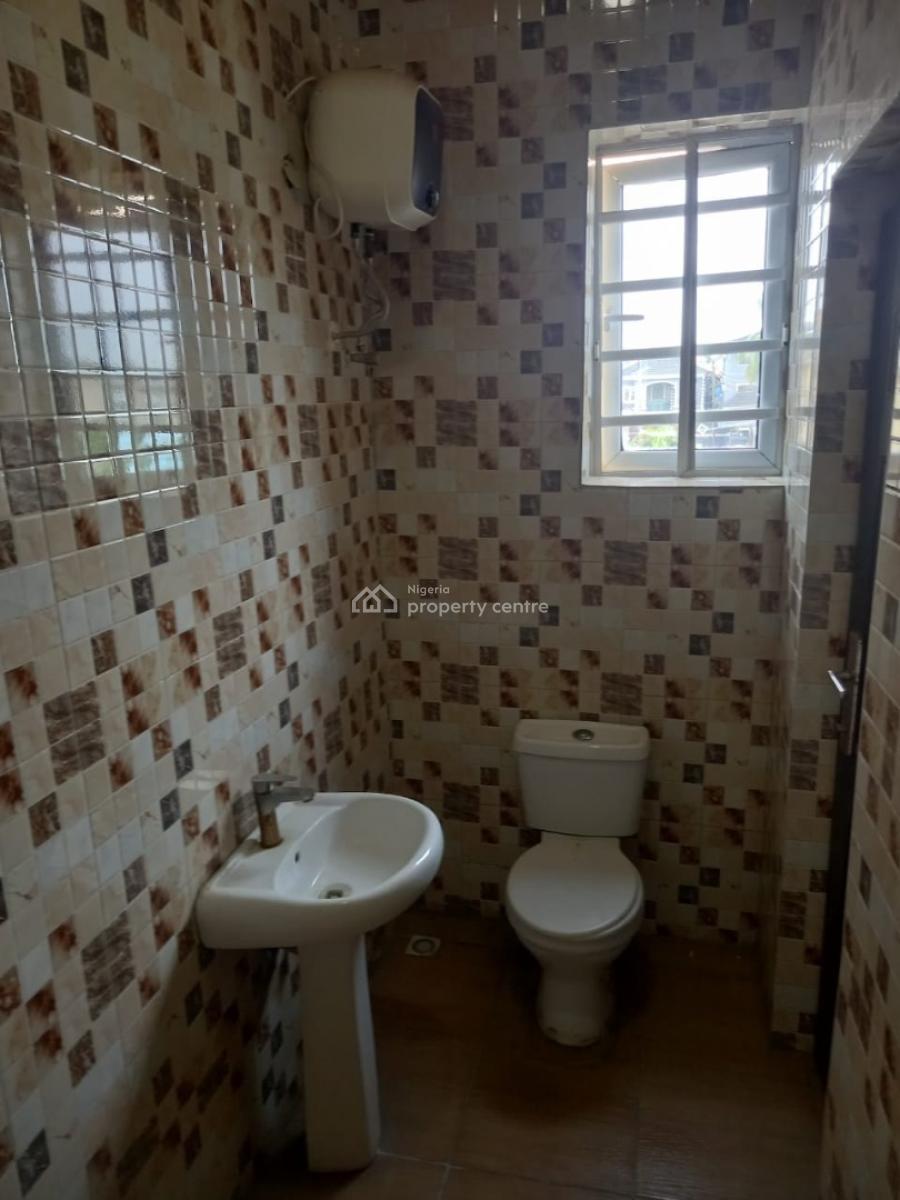 2 Bedroom Flat in a One Storey Building, Budland Street, Ojodu, Lagos, Flat / Apartment for Rent