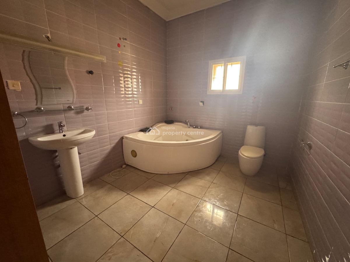 5 Bedroom Fully Detached House with 2 Bq, Lekki Phase 1, Lekki, Lagos, Detached Duplex for Rent