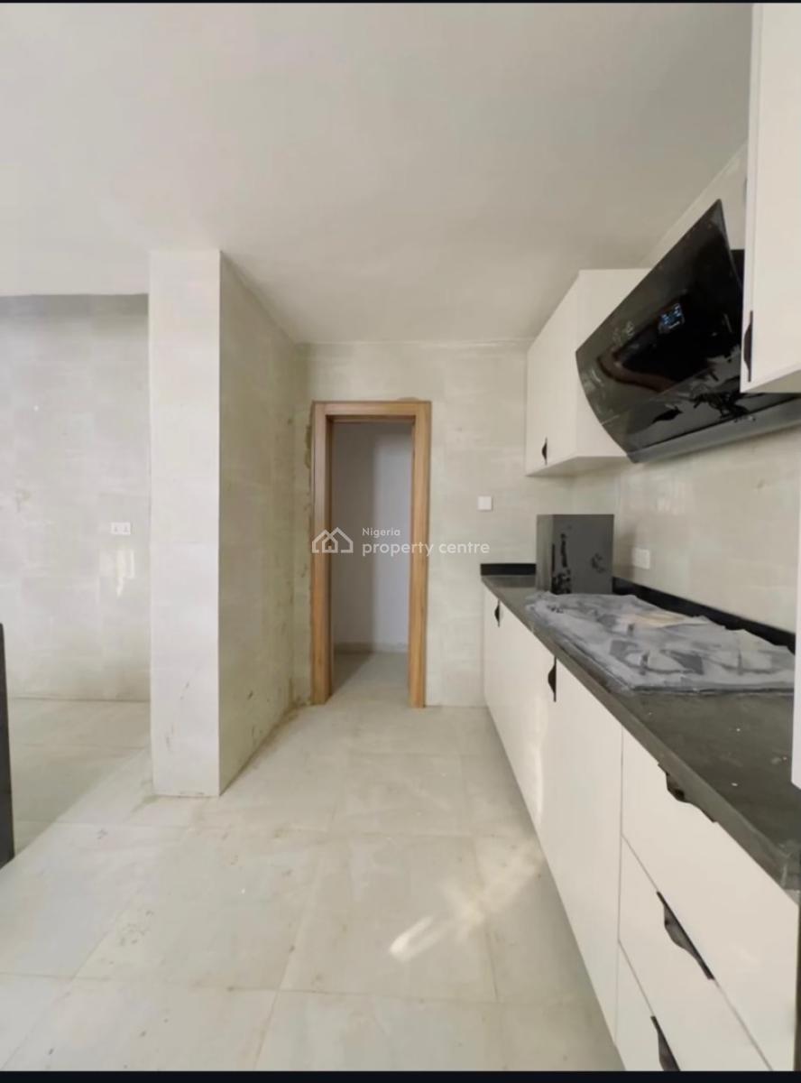 5 Bedroom House with a Bq, Gra Phase 2, Magodo, Lagos, Detached Duplex for Sale