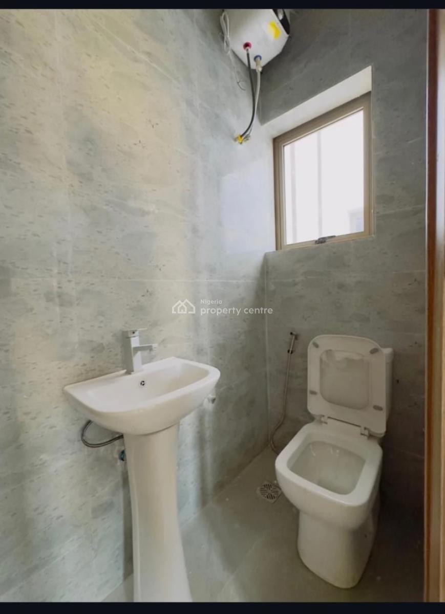 5 Bedroom House with a Bq, Gra Phase 2, Magodo, Lagos, Detached Duplex for Sale