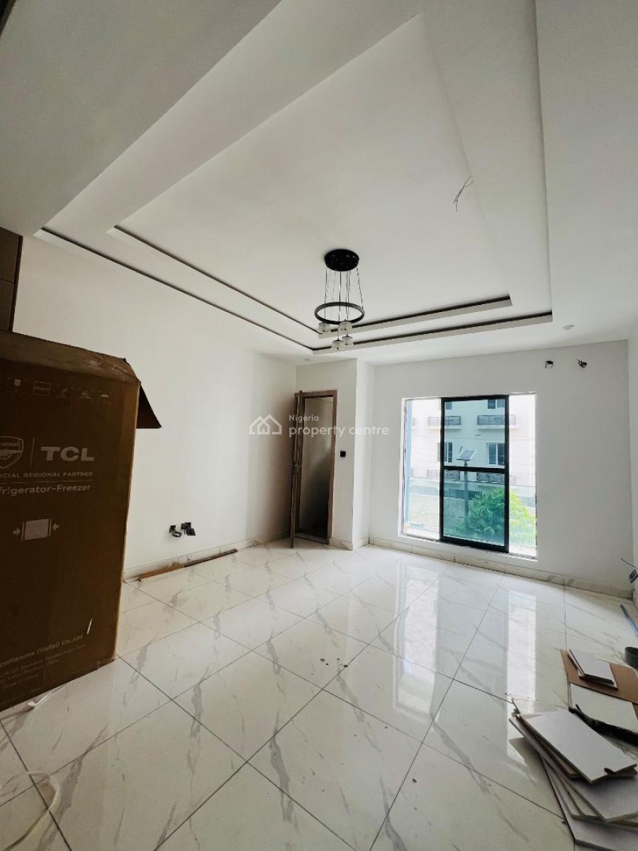 Well Built 2 Bedroom Apartment, Ilasan, Lekki, Lagos, Flat / Apartment for Rent