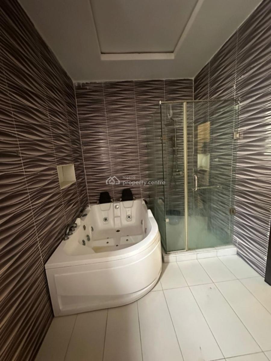 Spacious Master Bedroom with Kitchen, Ologolo, Lekki, Lagos, Self Contain (single Rooms) for Rent
