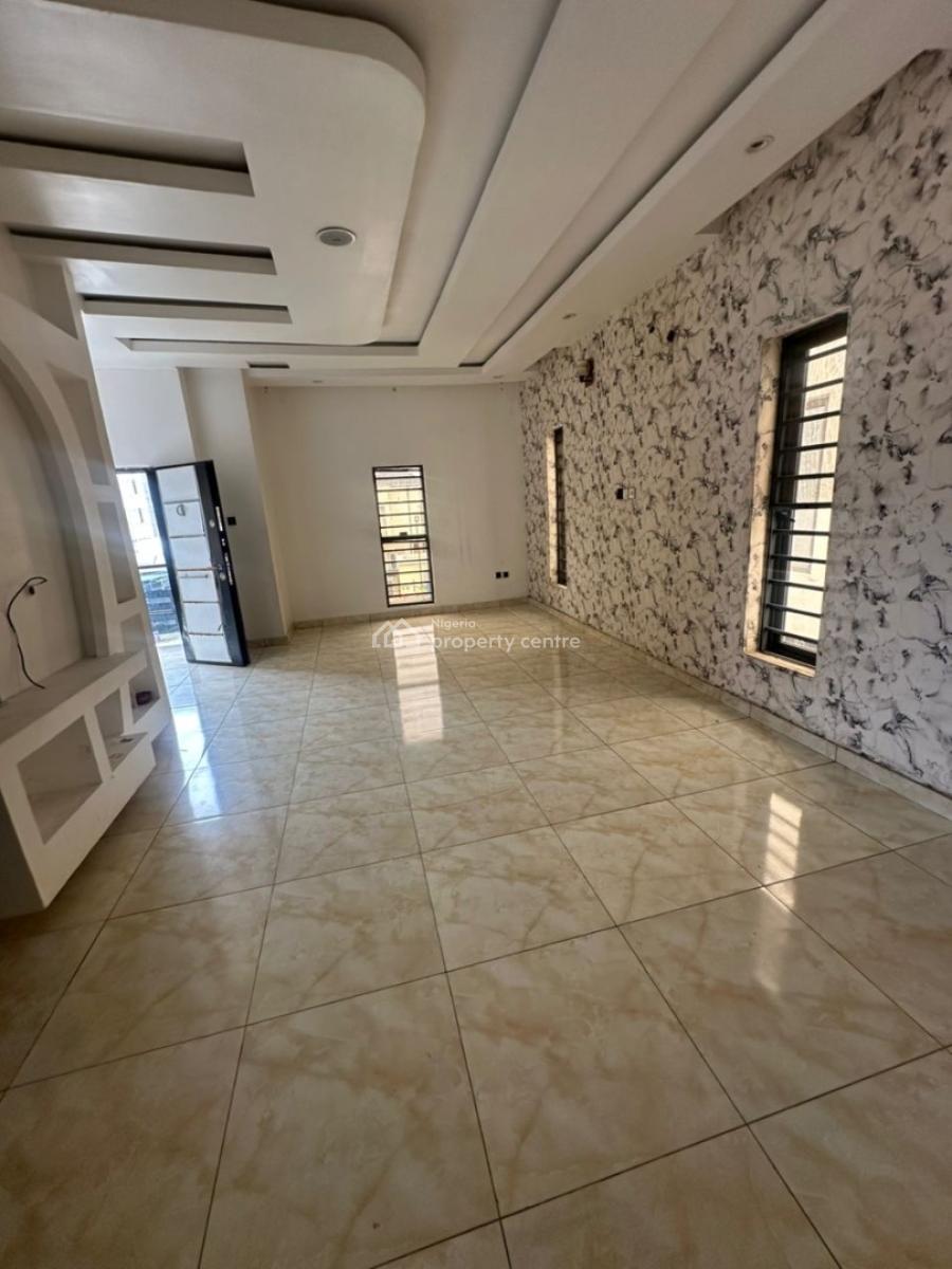 Spacious Master Bedroom with Kitchen, Ologolo, Lekki, Lagos, Self Contain (single Rooms) for Rent