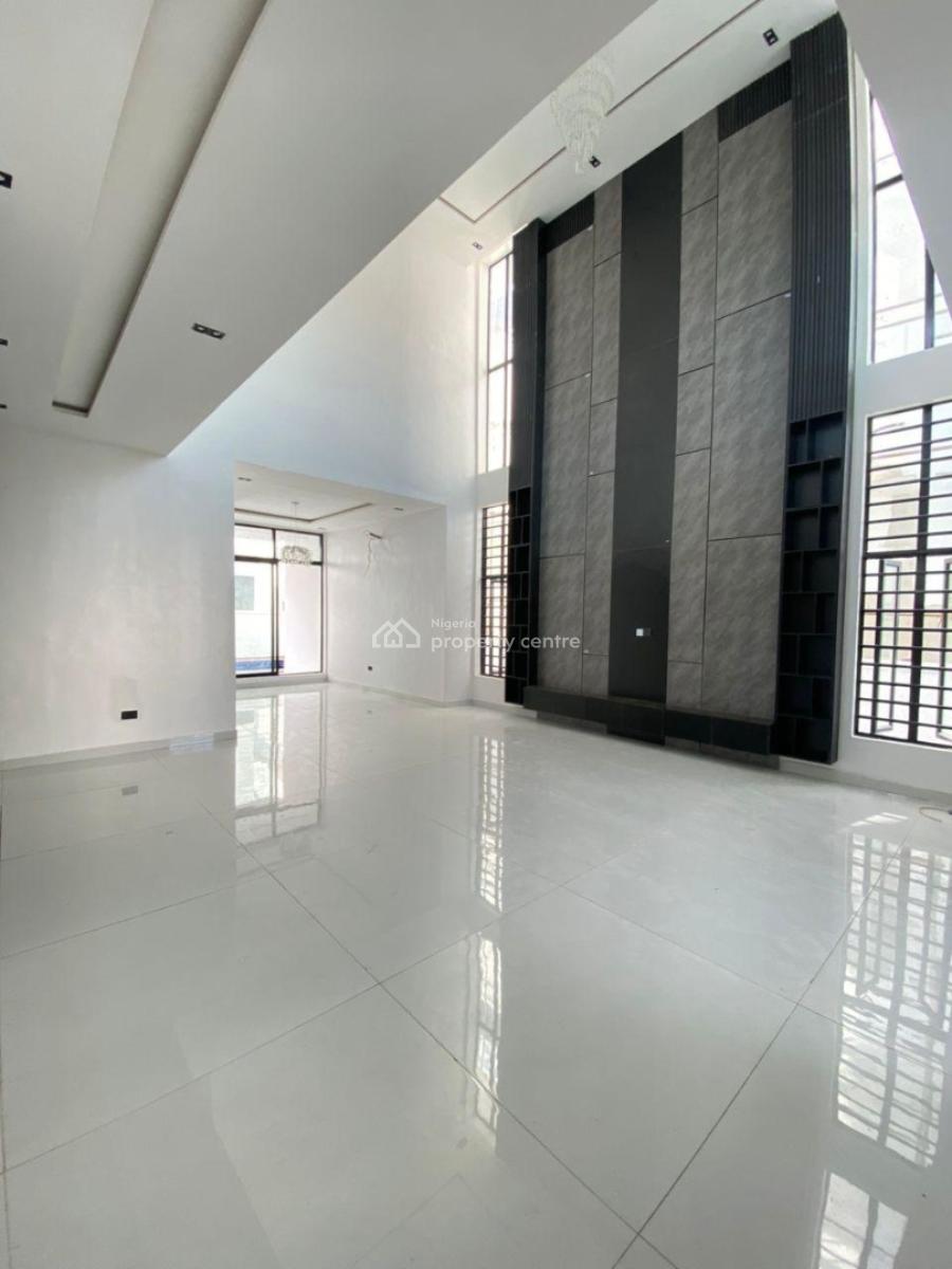 Luxury 5 Bedroom Fully Detached House with Bq, Luxury 5 Bedroom Fully Detached House with Bq in Lekky County, Lekki, Lagos, Detached Duplex for Sale