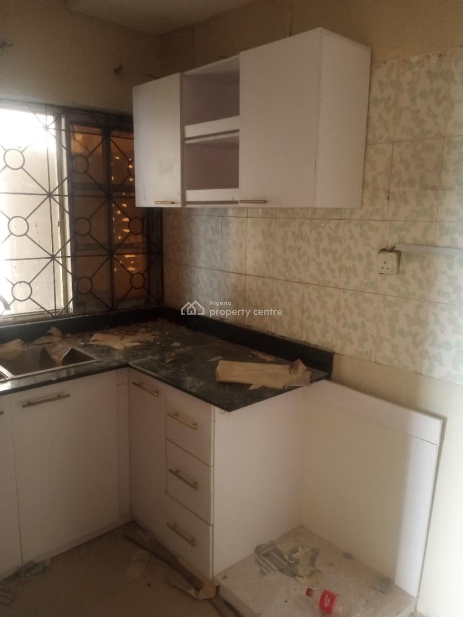 Newly Renovated 2 Bedroom Flat, Mashe Estate, Surulere, Lagos, Flat / Apartment for Rent