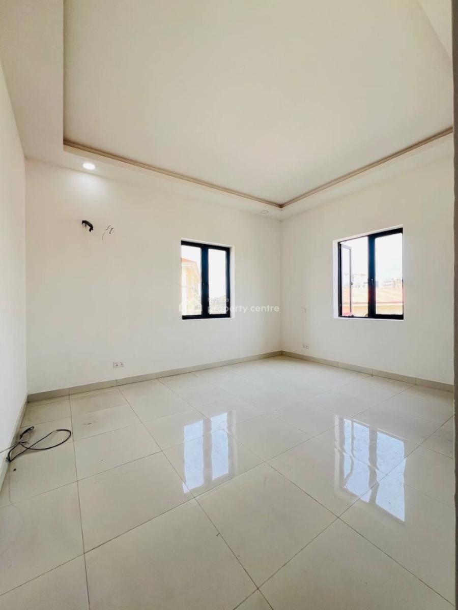 2  Bedroom Apartments, Lekki Phase 1, Lekki, Lagos, House for Rent