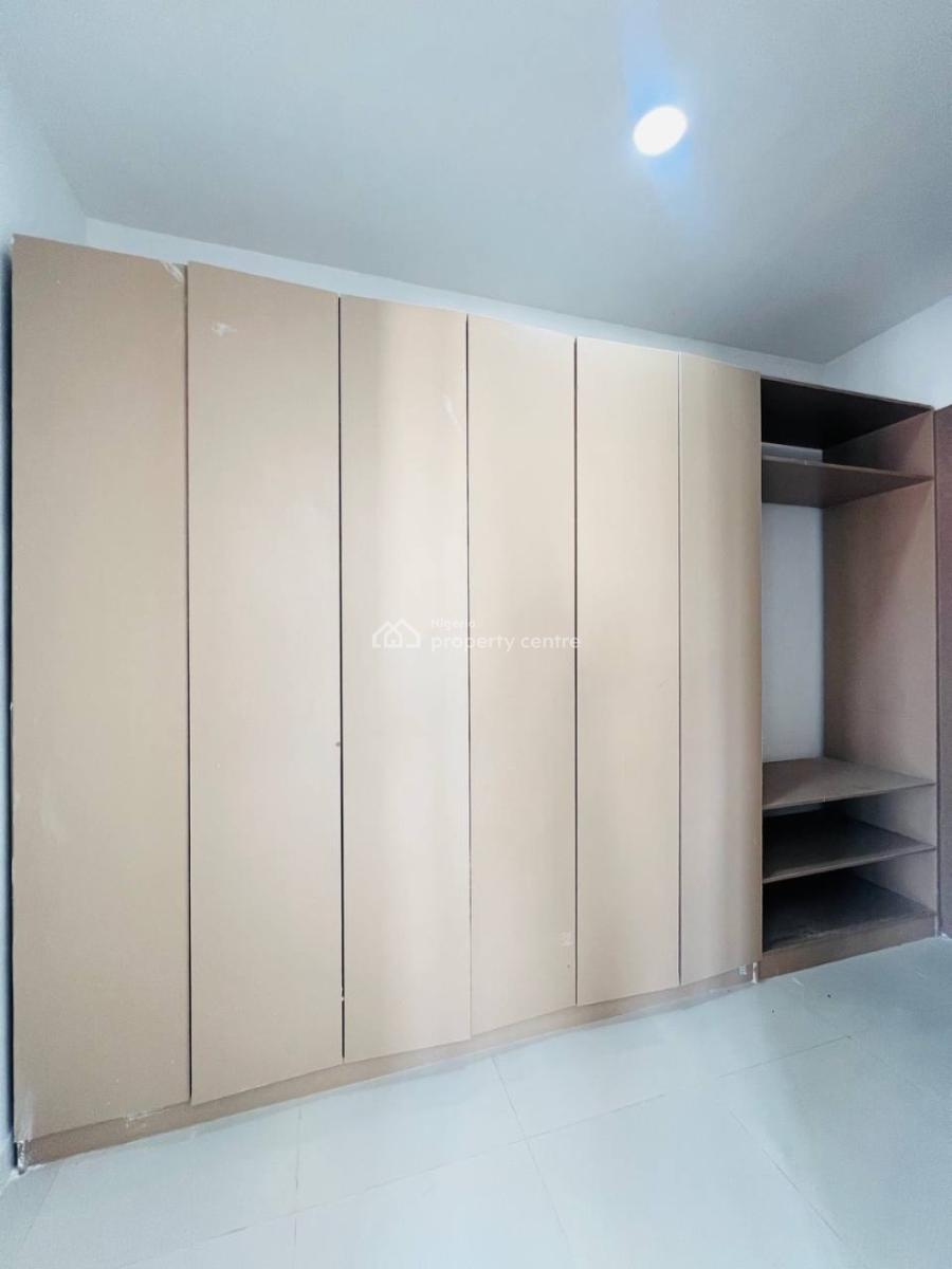 2  Bedroom Apartments, Lekki Phase 1, Lekki, Lagos, House for Rent