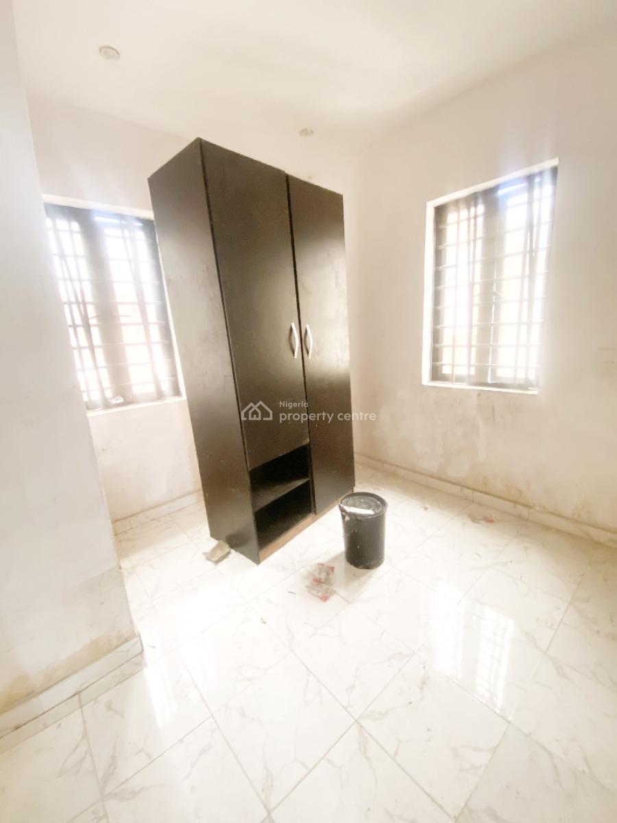 Luxury 2 Bedroom Flat, Omole Phase 2, Ikeja, Lagos, Flat / Apartment for Rent