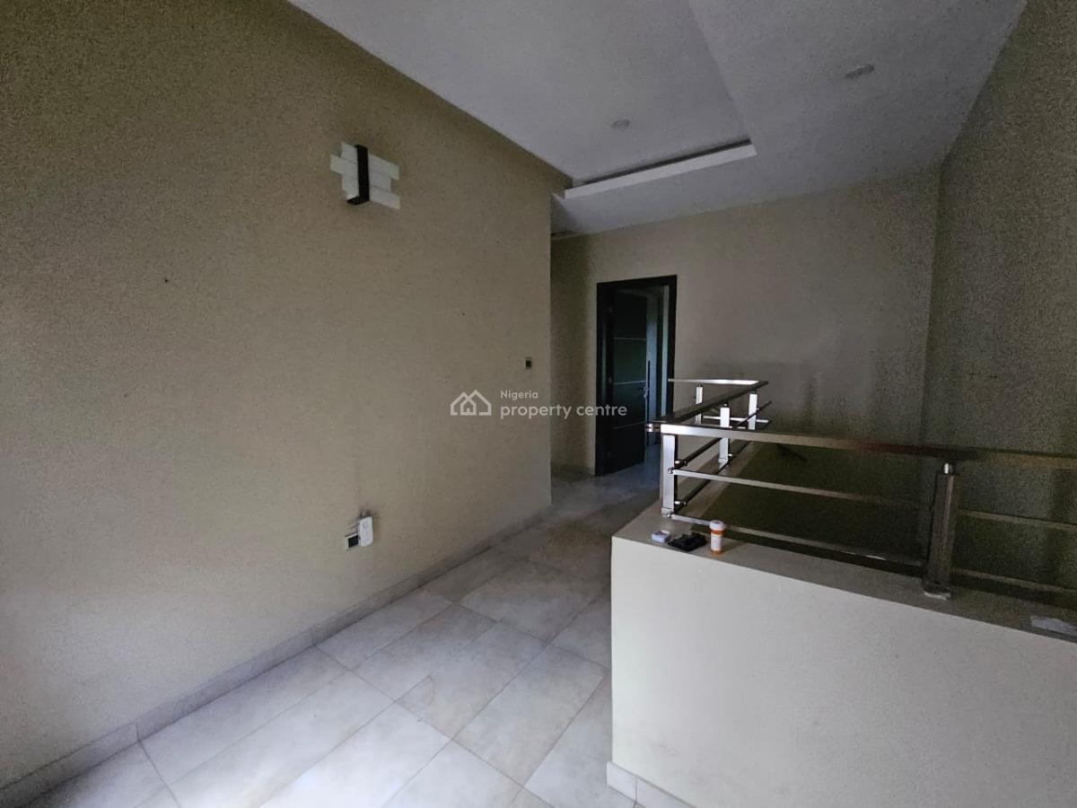 Solidly Built and Fully Furnished 4 Bedroom Serviced Terrace Duplex, Old Ikoyi, Ikoyi, Lagos, Terraced Duplex for Sale