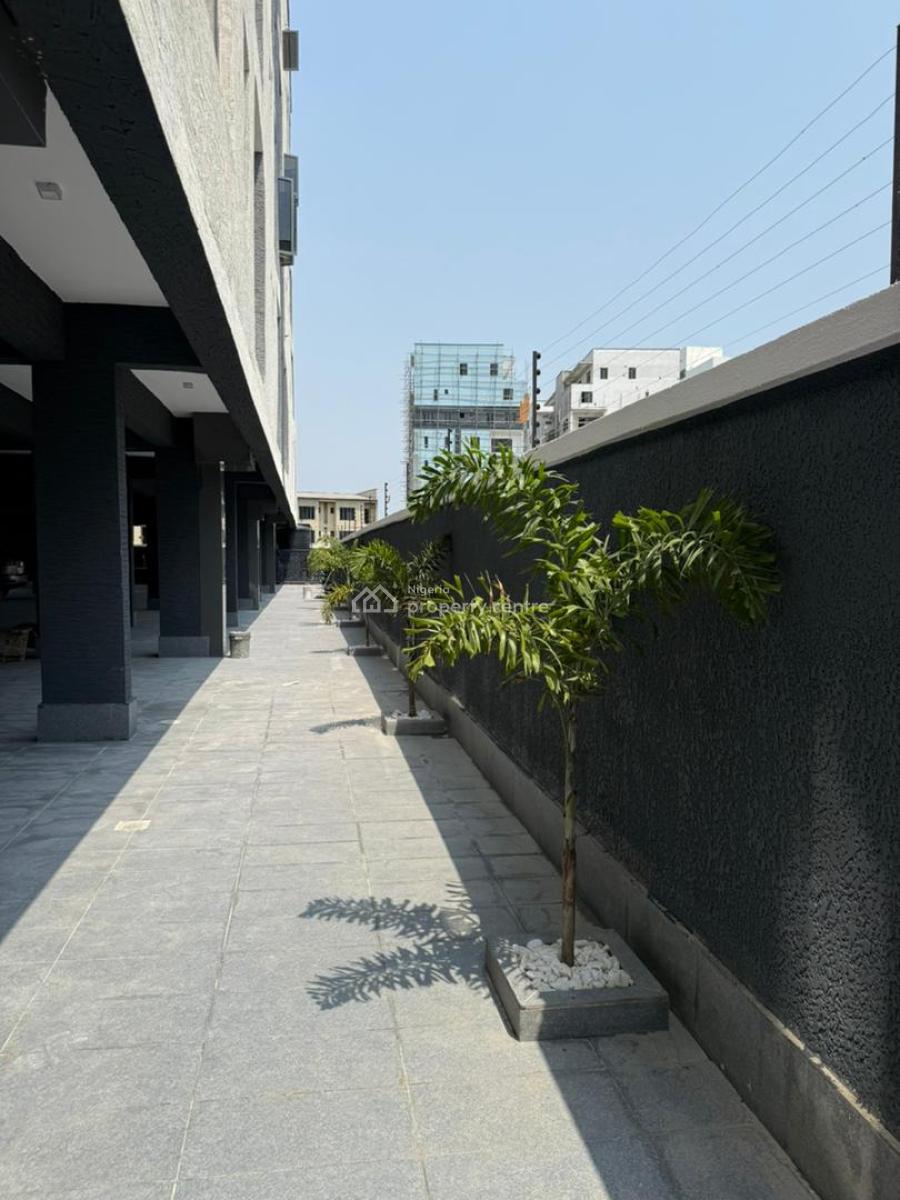 1 Bedroom Apartment, Lekki Phase 1, Lekki, Lagos, Block of Flats for Sale