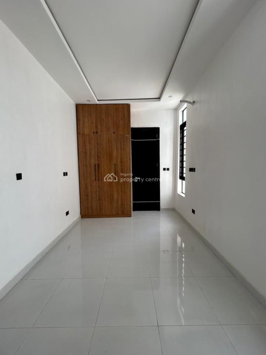 4 Bedroom Detached House with Bq, Lekki, Lagos, Detached Duplex for Sale
