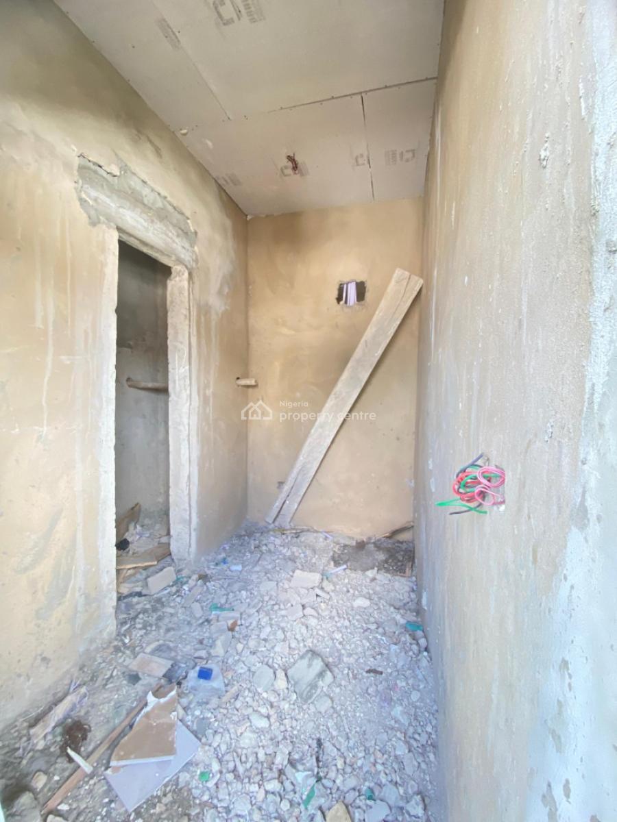 Contemporary 3 Bedroom Penthouse with Elevator and Bq, Freedom Way, Lekki Phase 1, Lekki, Lagos, Flat / Apartment for Sale