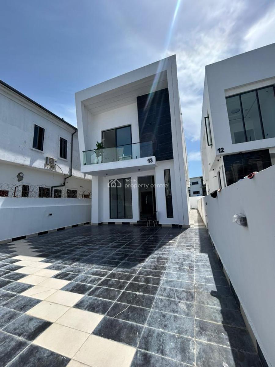 4 Bedroom Detached House with Bq, Lekki, Lagos, Detached Duplex for Sale