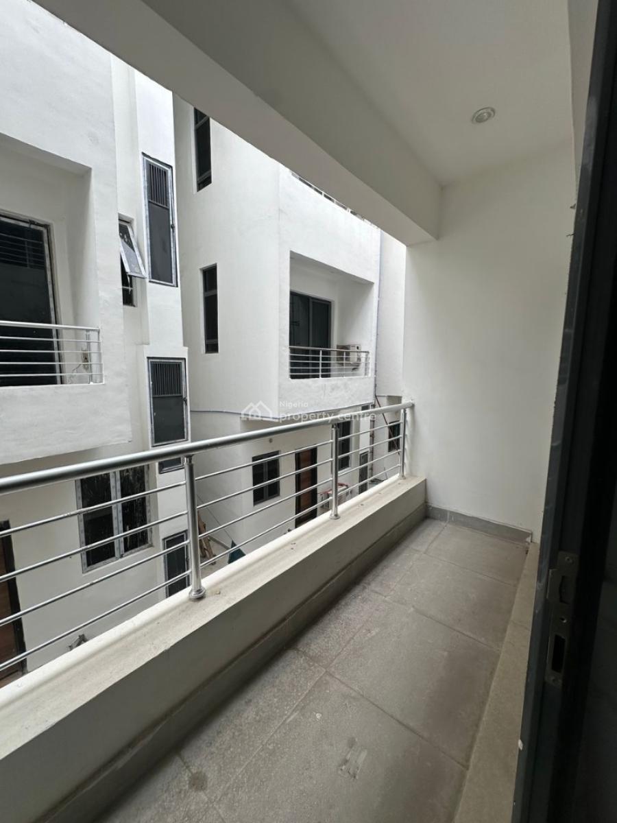 Newly Built Spacious 4-bedroom Terrace with Bq, Lekki Phase 1, Lekki, Lagos, Terraced Duplex for Rent
