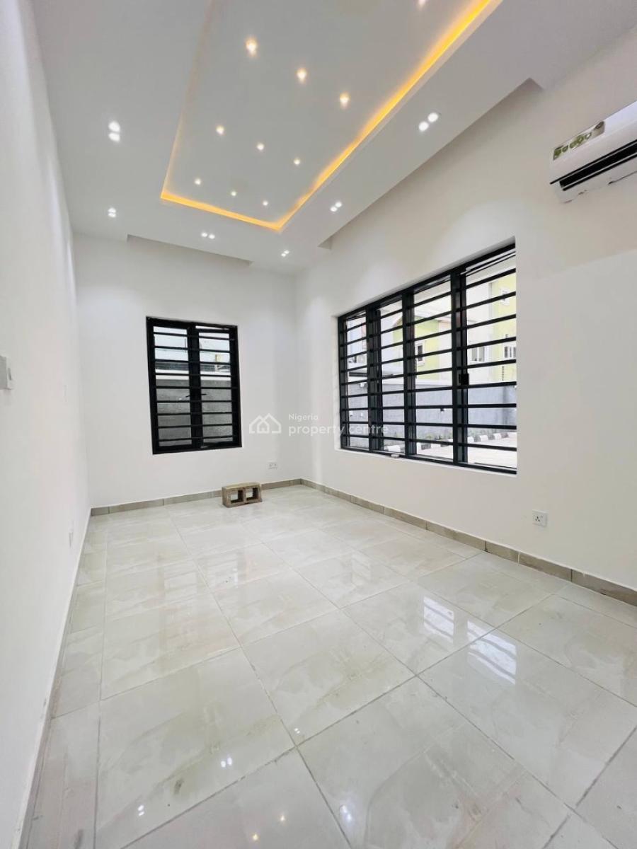 3 Bedroom Apartments, Lekki Phase 1, Lekki, Lagos, Terraced Duplex for Rent