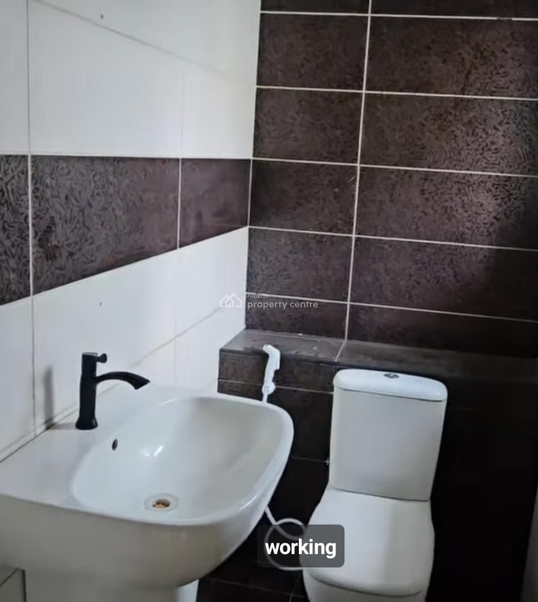 4 Bedrooms + 1‑bedroom Mini Flat - Dedicated Security House - Ideal Fo, Ogudu, Lagos, Semi-detached Duplex for Sale