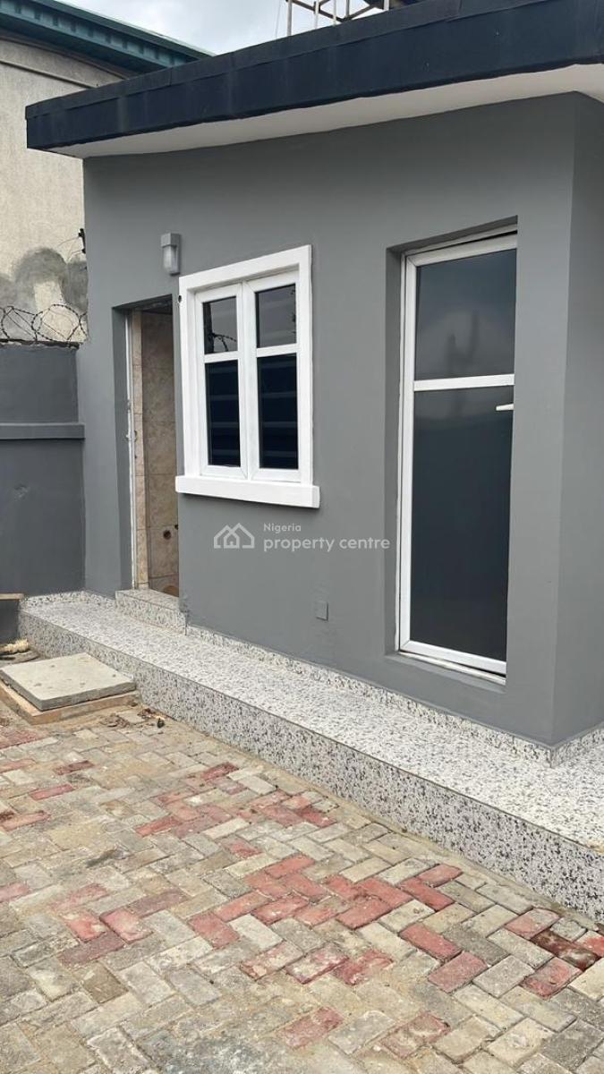 4 Bedroom Duplex with 1 Bedroom Flat, Ogudu, Lagos, Detached Duplex for Sale