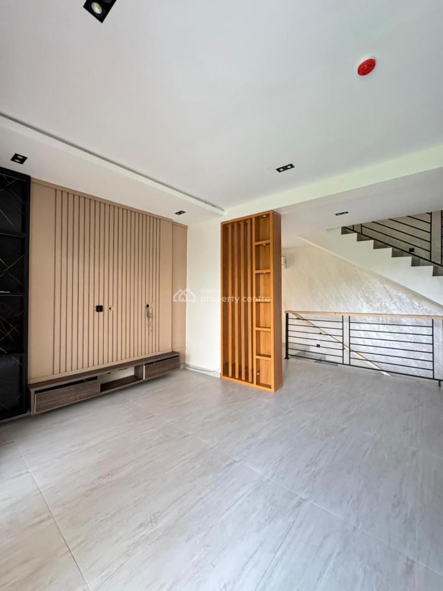 Newly Built Duplex 4 Bedroom Terrace , Penthouse with Elevator and Bq, Obanikoro, Shomolu, Lagos, Terraced Duplex for Sale