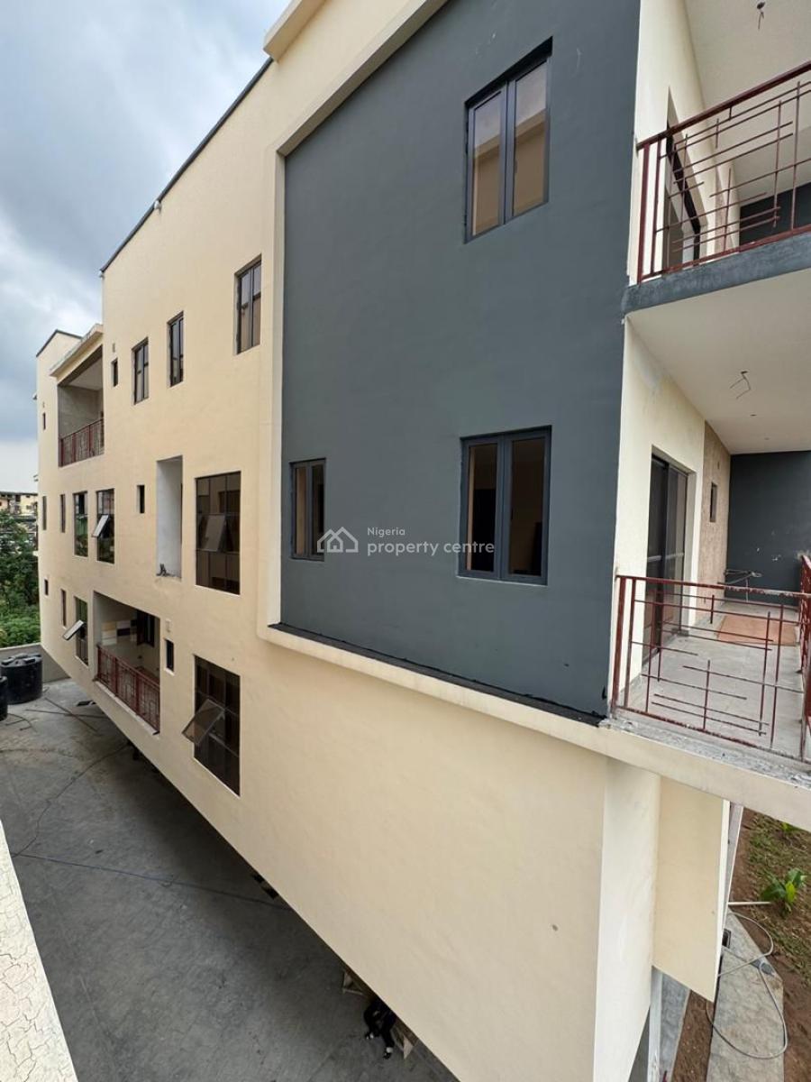Newly Built Duplex 4 Bedroom Terrace , Penthouse with Elevator and Bq, Obanikoro, Shomolu, Lagos, Terraced Duplex for Sale