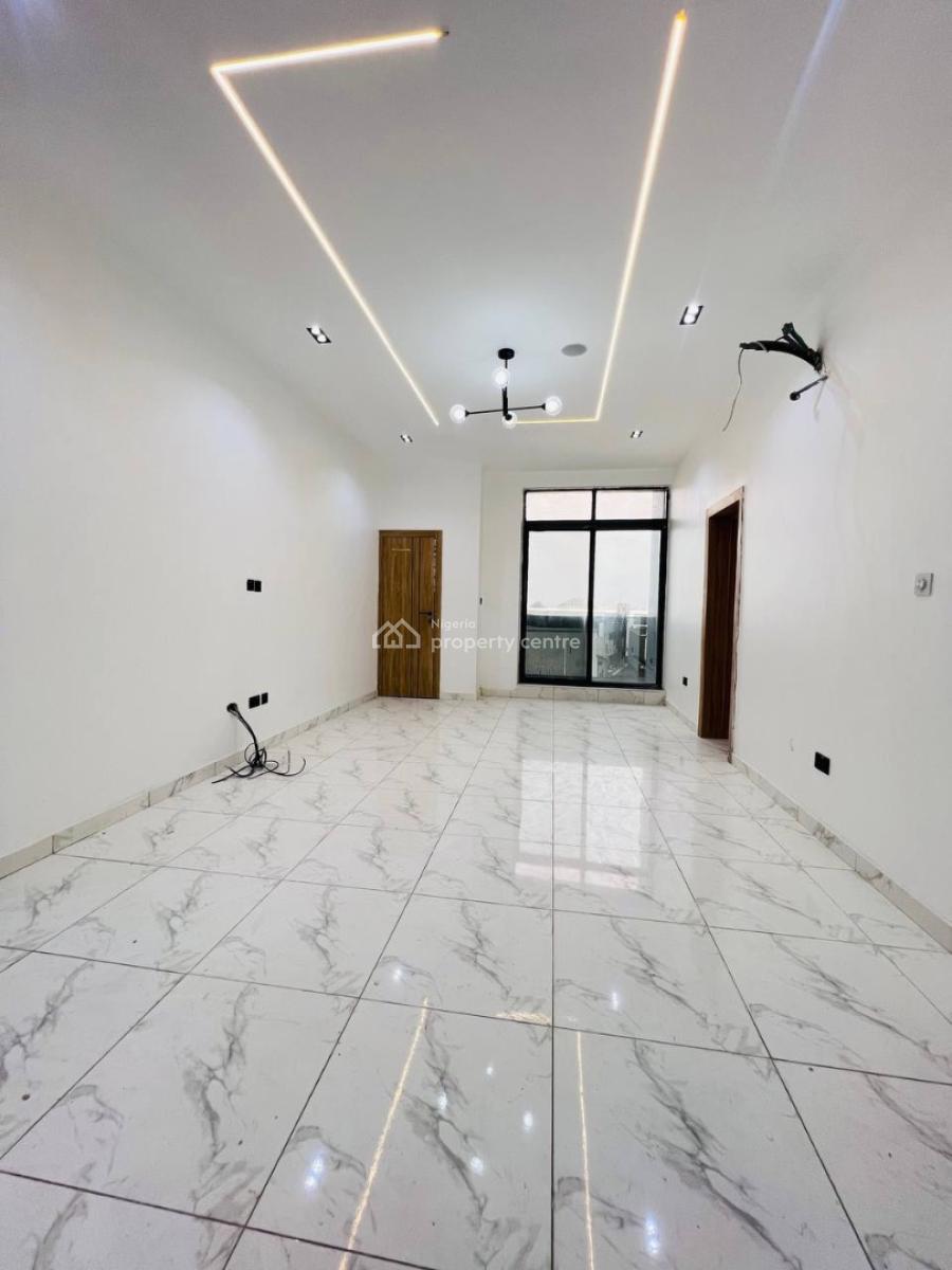2 Bedroom Apartments, Ologolo, Lekki, Lagos, House for Rent