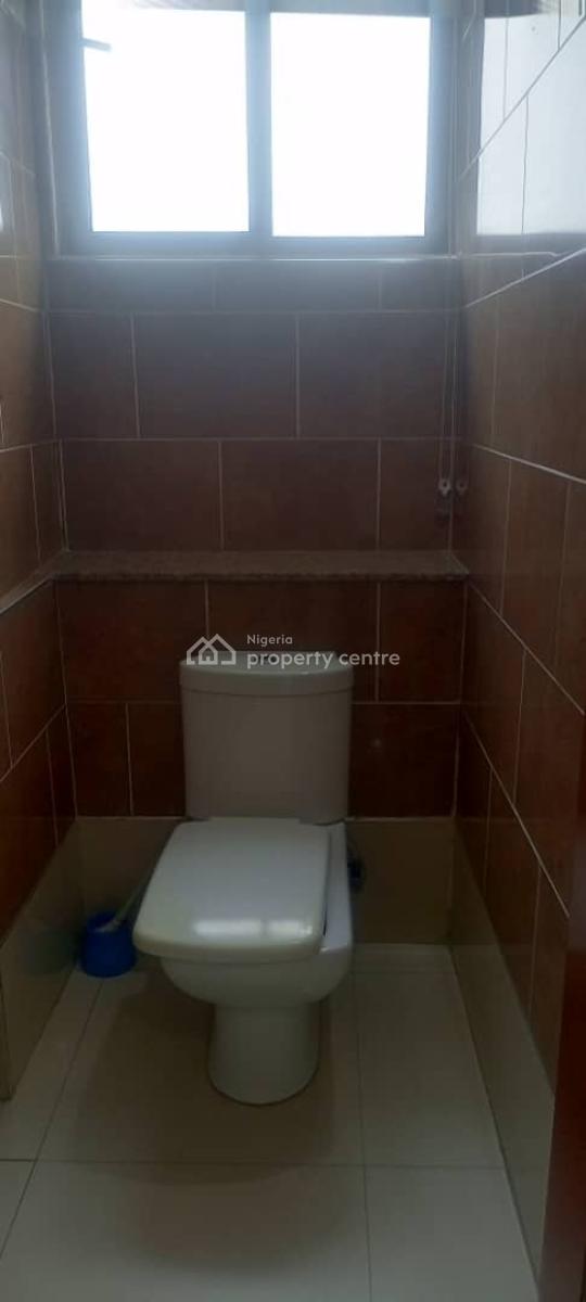 2 Bedroom Flat with Bq, Victoria Island, Victoria Island (vi), Lagos, Block of Flats for Sale
