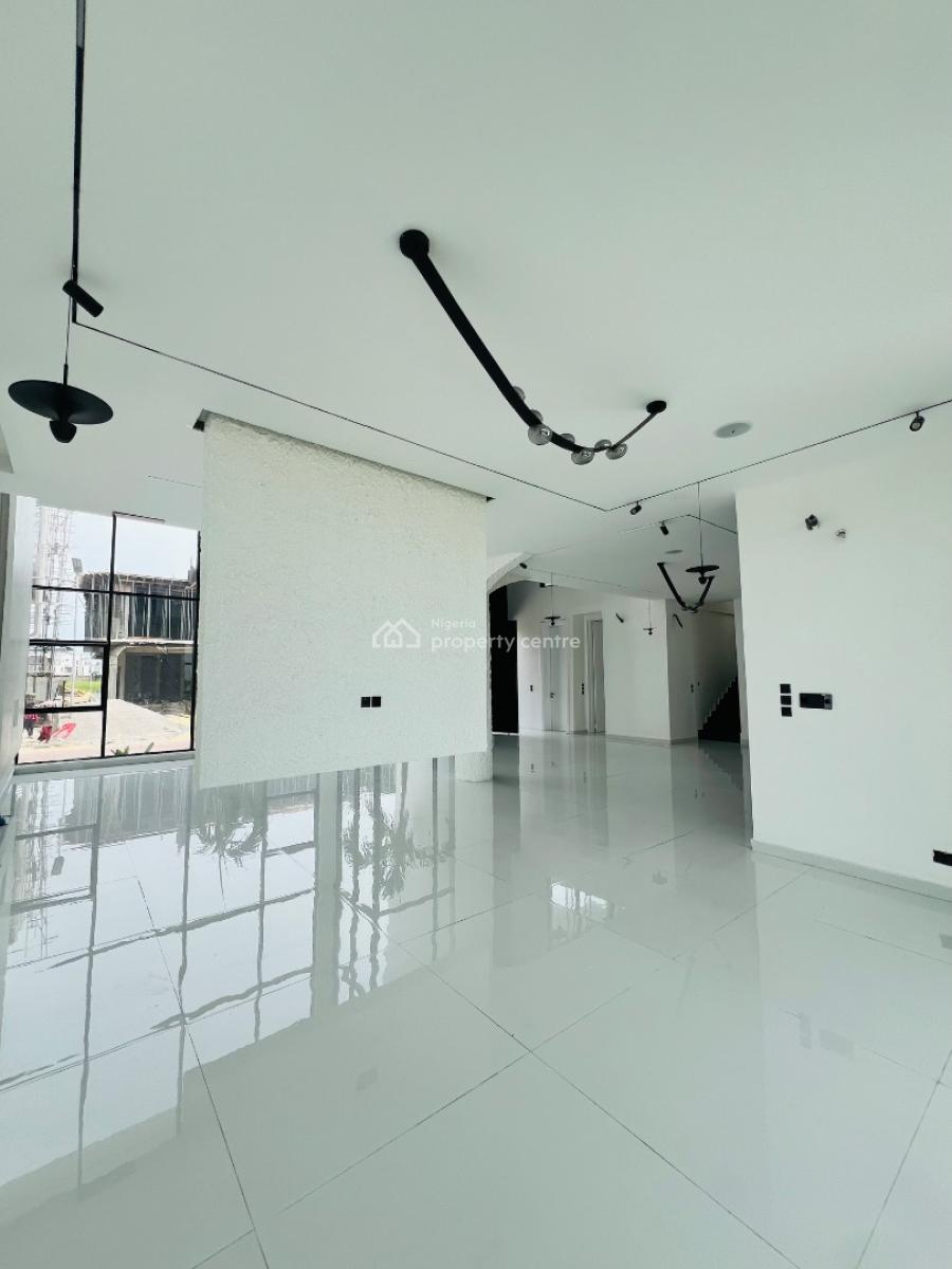5 Bedroom & Bq, Osapa, Lekki, Lagos, Detached Duplex for Sale