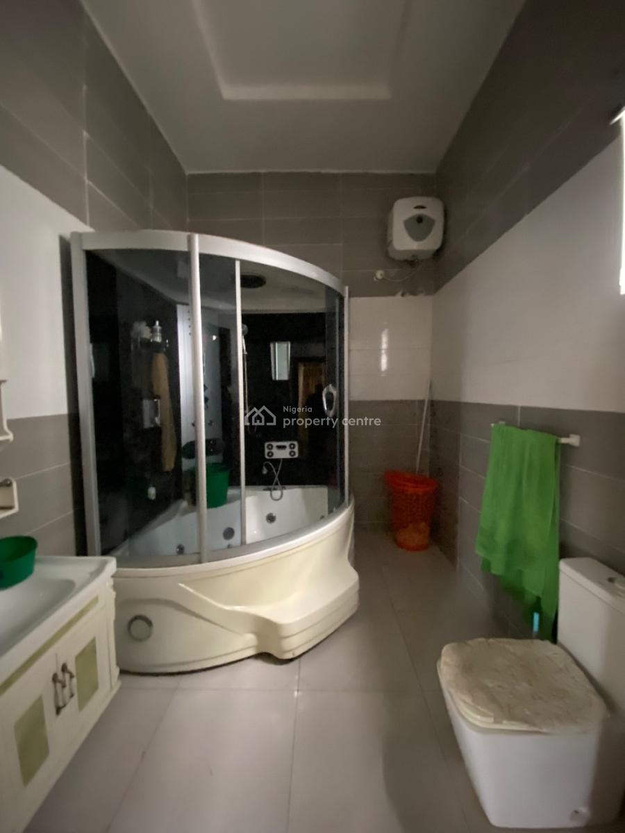 Furnished Mini Flat Upstairs Sharing Kitchen Only (no Mattress ), Orchid Road Dpkay Estate, Lekki, Lagos, Mini Flat (room and Parlour) for Rent