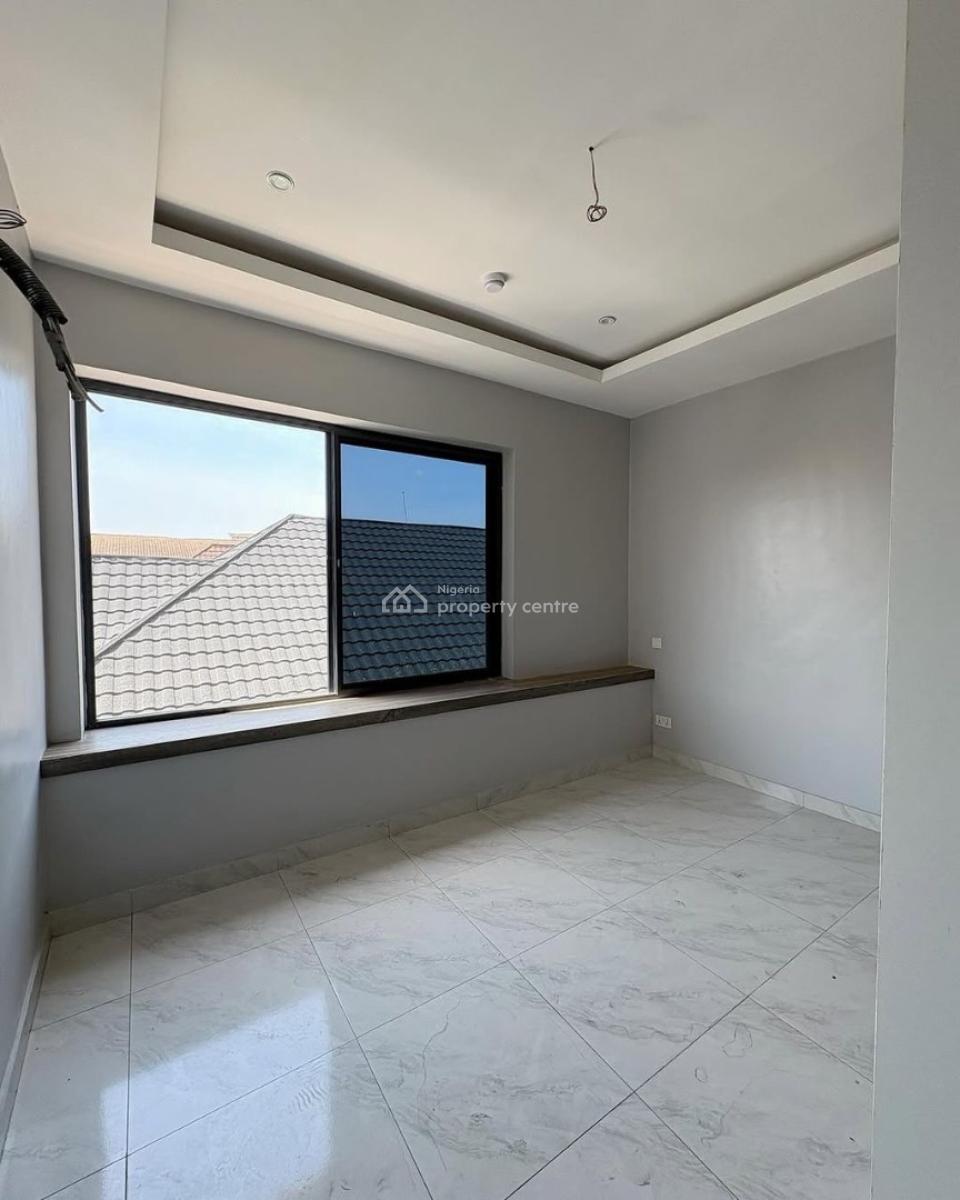 4 Bedroom Duplex with Bq, Lekki Phase 1, Lekki, Lagos, Terraced Duplex for Sale