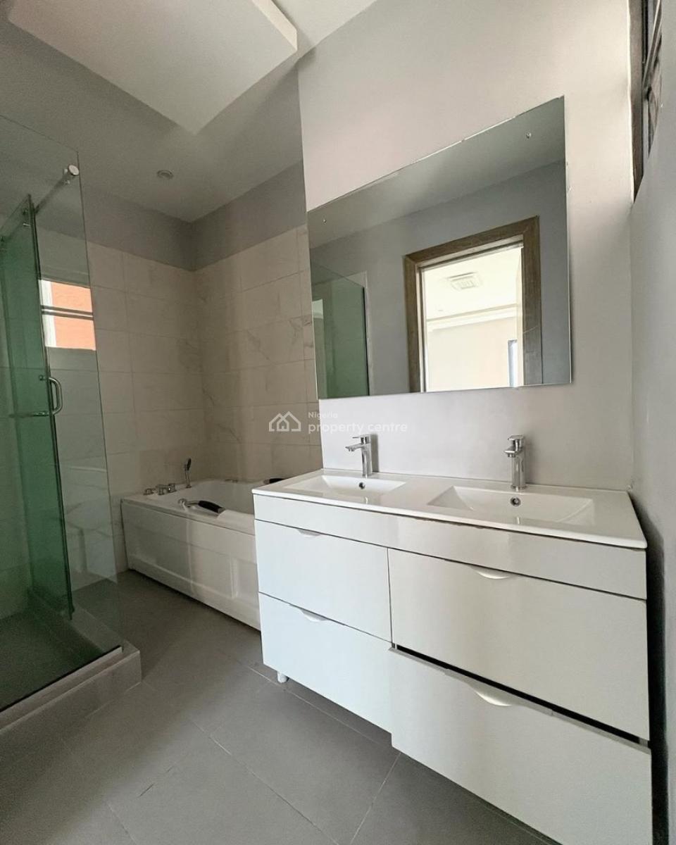 4 Bedroom Duplex with Bq, Lekki Phase 1, Lekki, Lagos, Terraced Duplex for Sale