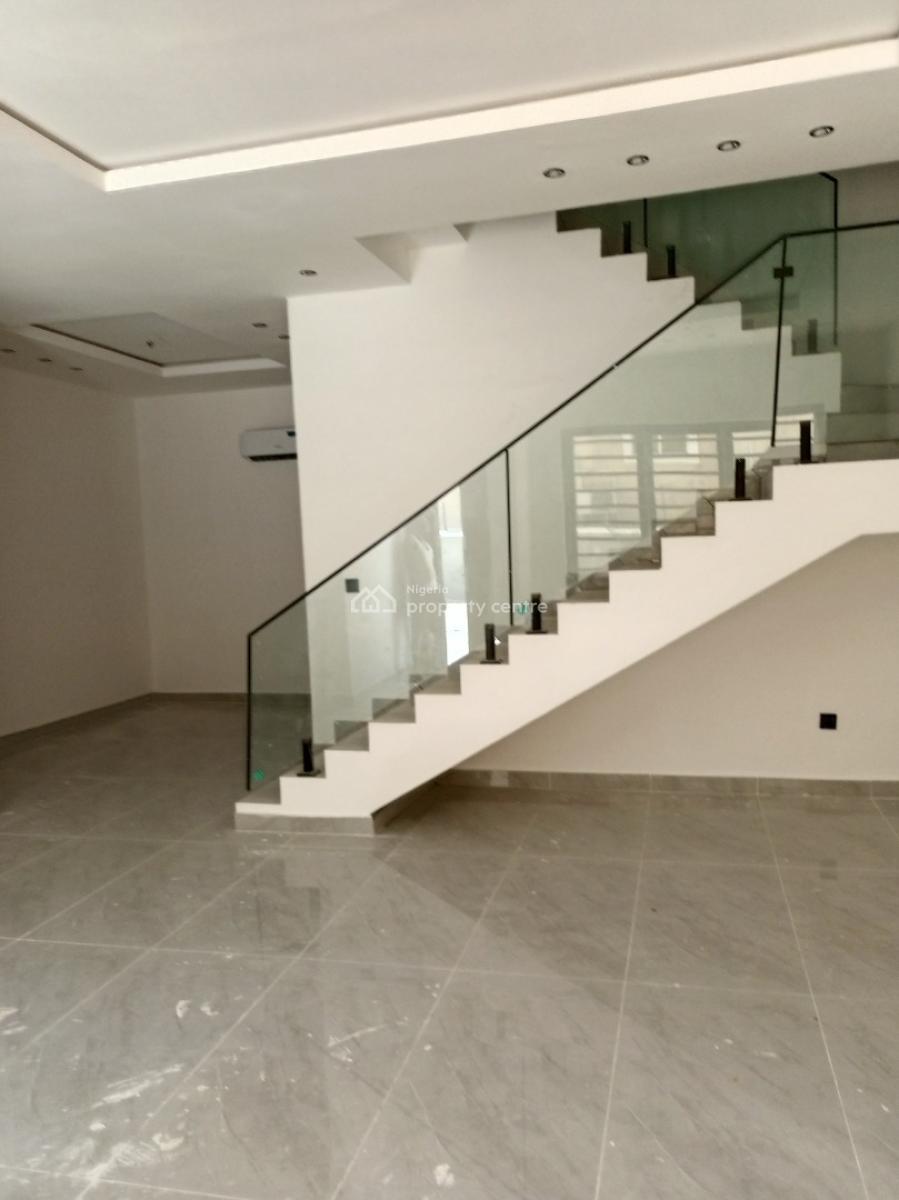 New Luxury 3 Bedroom Terrace with Bq Swimming Pool Secured Estate, Lekki Phase 1, Lekki, Lagos, Terraced Duplex for Sale