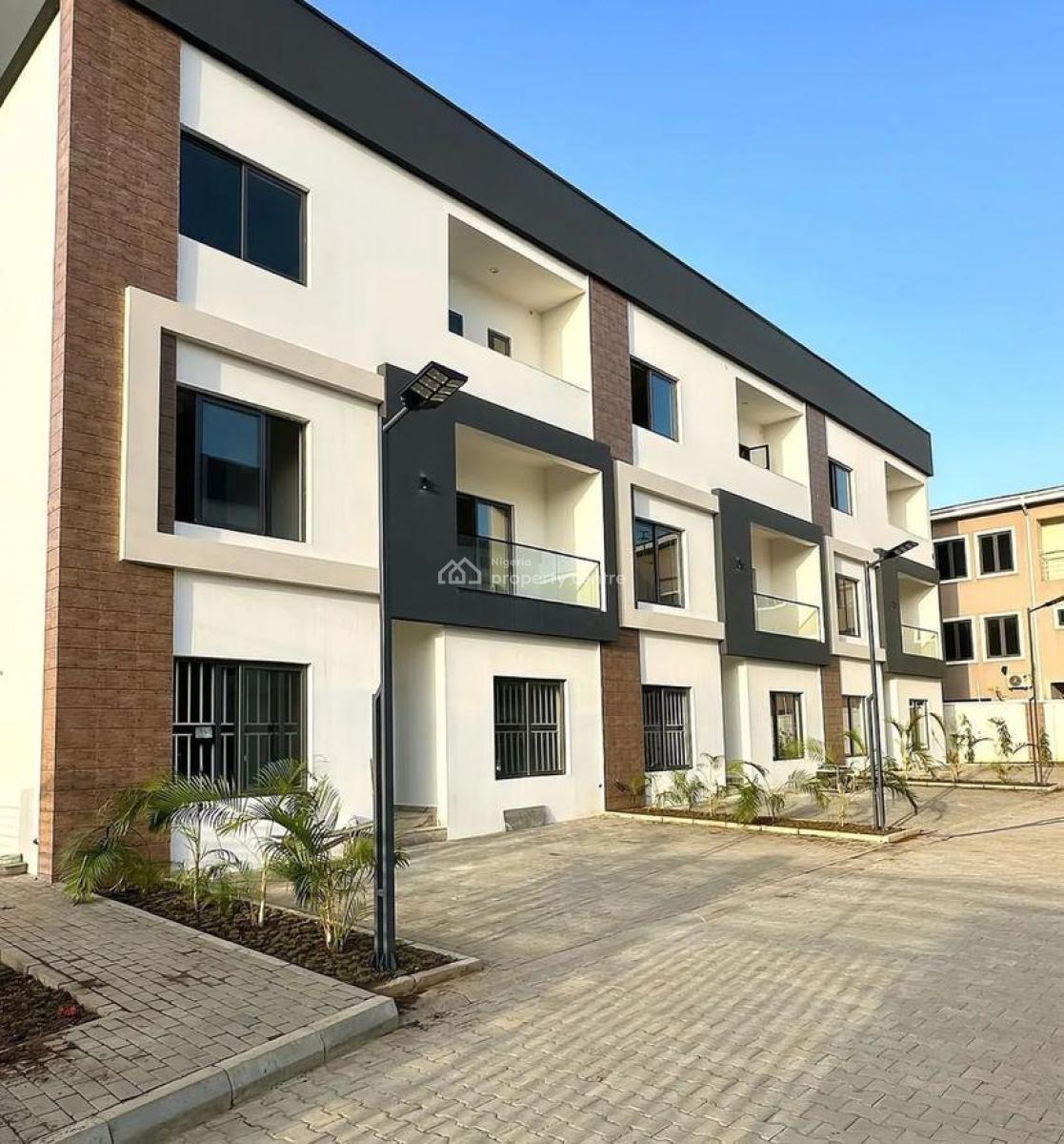Brand New 4 Bedrooms Terrace Duplex Available, Jahi, Jahi, Abuja, Terraced Duplex for Rent