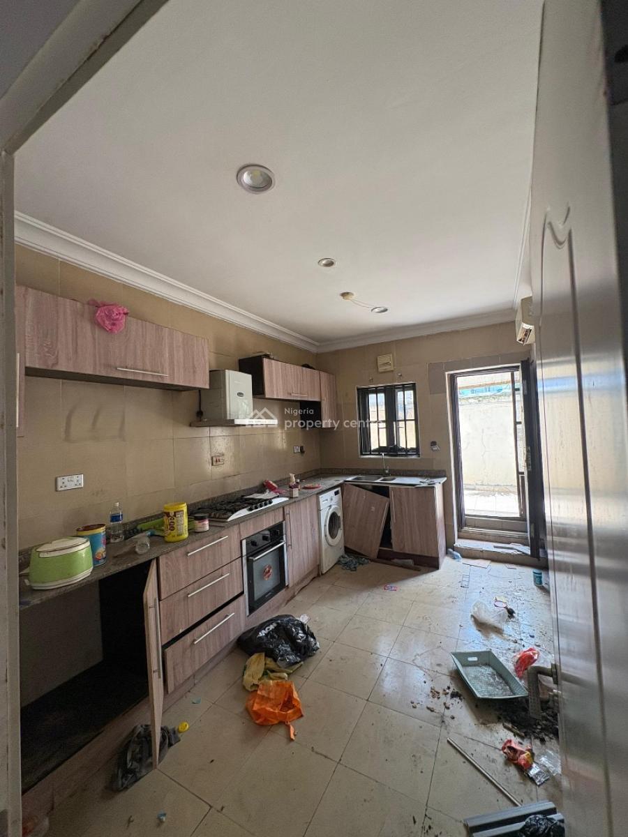 Luxury 4bedroom, Chevron, Lekki, Lagos, Terraced Duplex for Sale