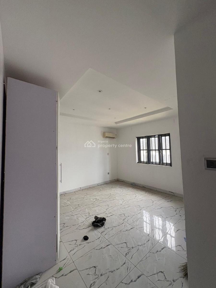 Luxury 4bedroom, Chevron, Lekki, Lagos, Terraced Duplex for Sale