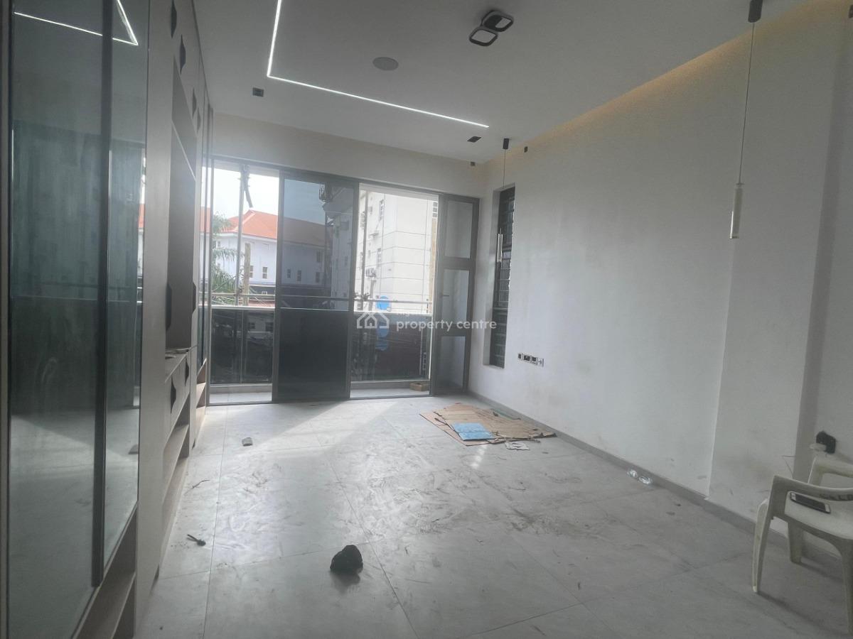 3 Bedroom Apartment with Bq, Maryland, Lagos, Block of Flats for Sale