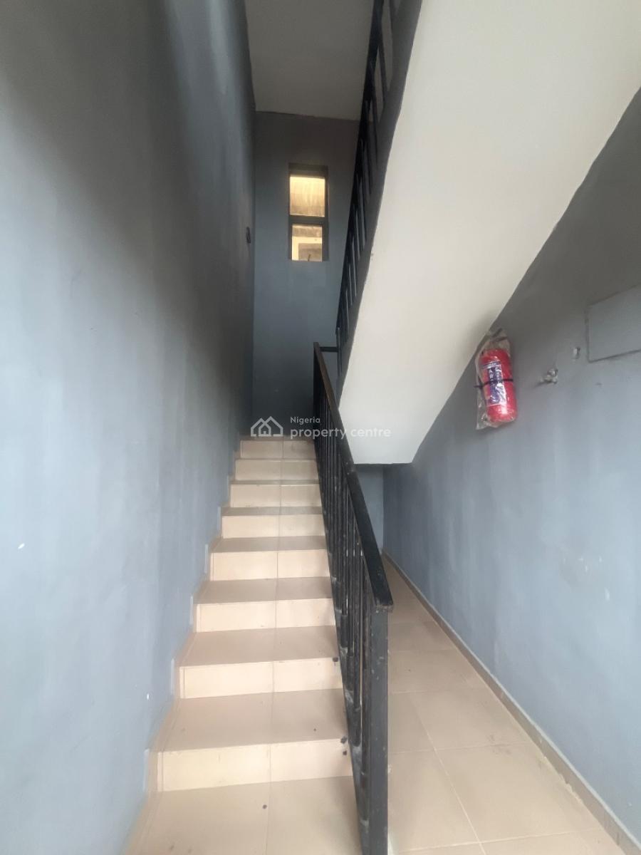Mini Flat, Middle View Estate, Ogombo, Ajah, Lagos, Mini Flat (room and Parlour) for Rent