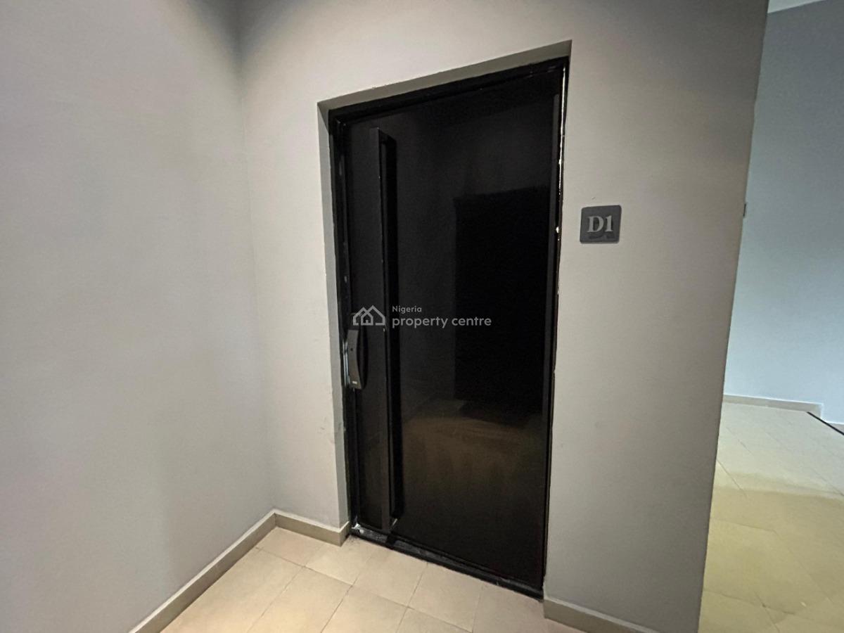 3 Bedrooms Ensuite Plus Bq, Acs, Double Door Fridge and Solar Power, Off Periwinkle Estate Road, Lekki Phase 1, Lekki, Lagos, Flat / Apartment for Rent