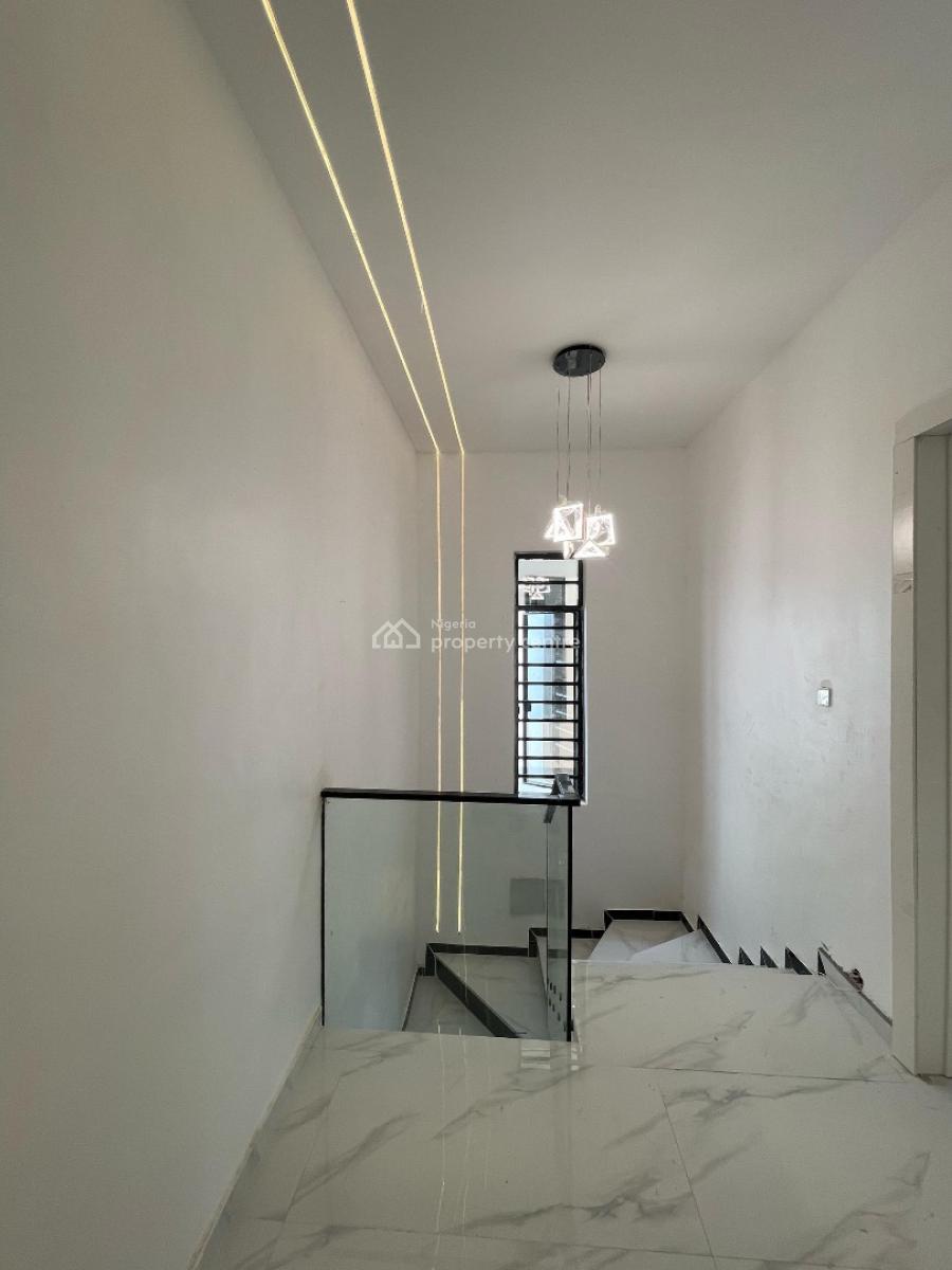 5 Bedroom Fully Detached Duplex with Pool & Bq, Lekki, Lagos, Detached Duplex for Sale