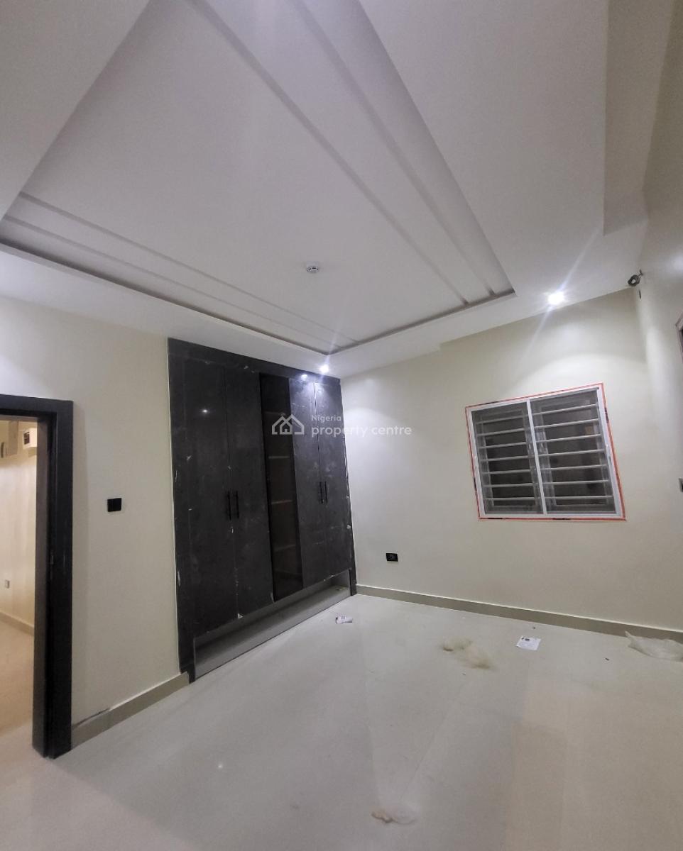 Luxurious Massive 1 Bedroom Flat, By Nnpc Estate, Wuye, Abuja, Flat / Apartment for Rent