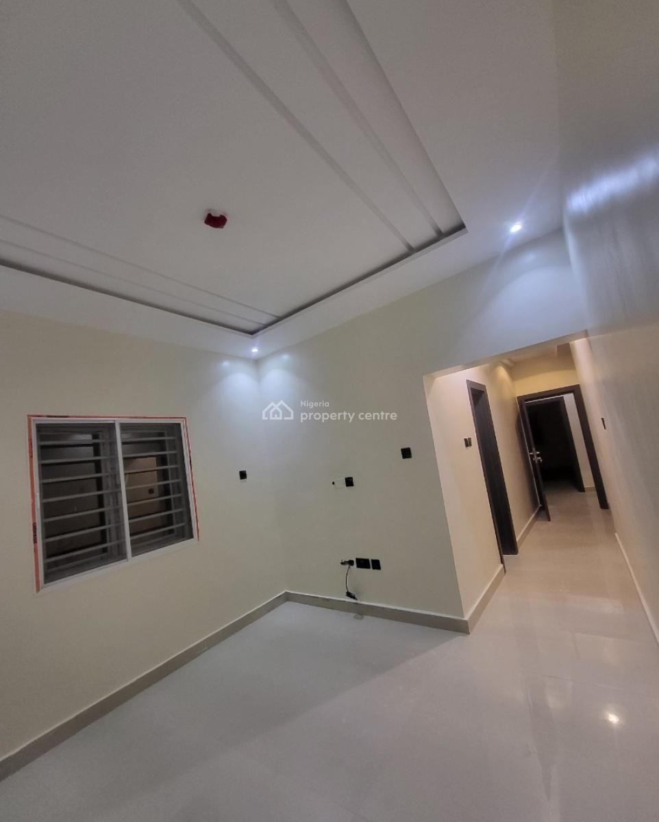 Luxurious Massive 1 Bedroom Flat, By Nnpc Estate, Wuye, Abuja, Flat / Apartment for Rent