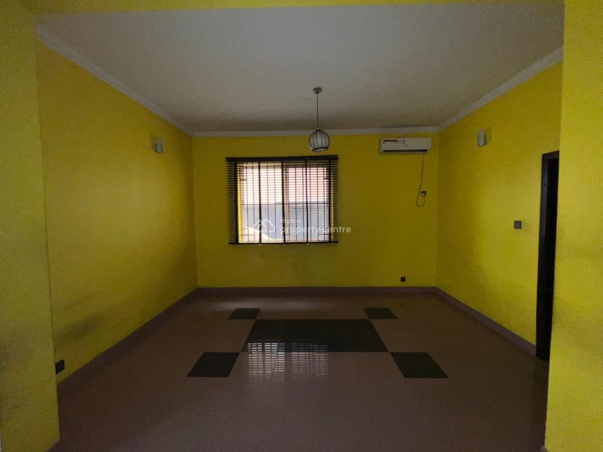 4 Bedroom Semi Detached Duplex at Lekki Phase 1, Lekki Phase 1, Lekki, Lagos, Semi-detached Duplex for Rent