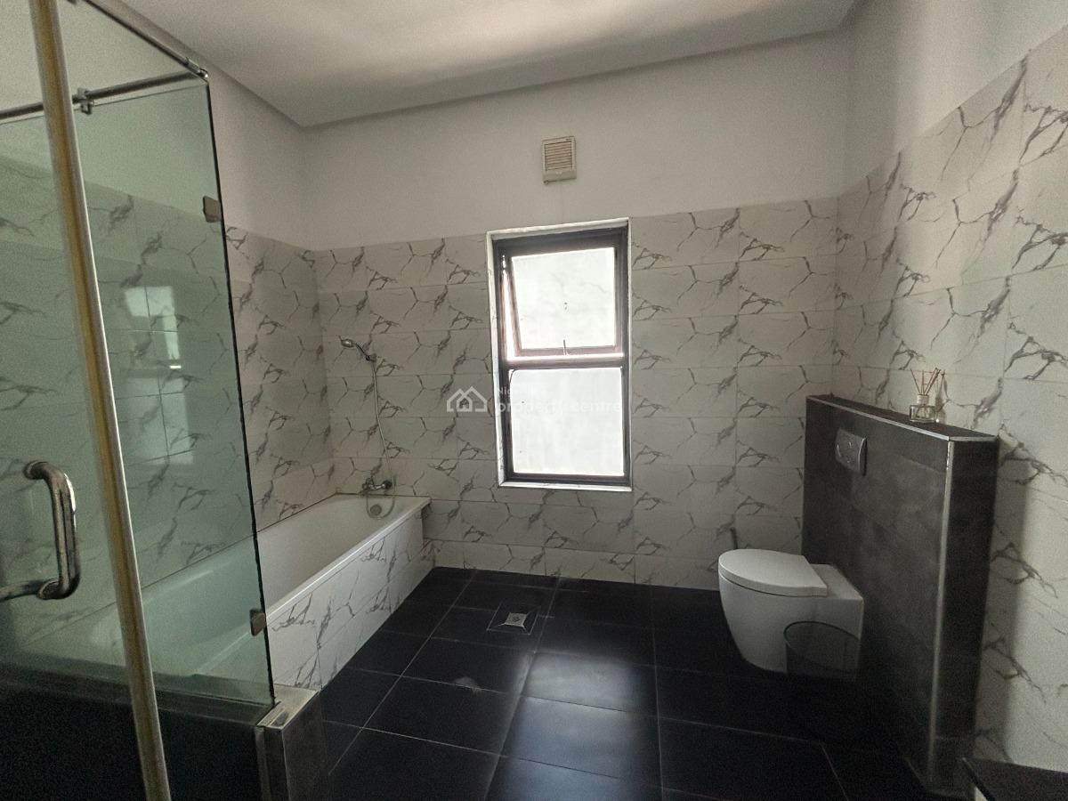 4 Bedroom Terrace Duplex, Lekki Phase 1, Lekki, Lagos, Terraced Duplex for Sale