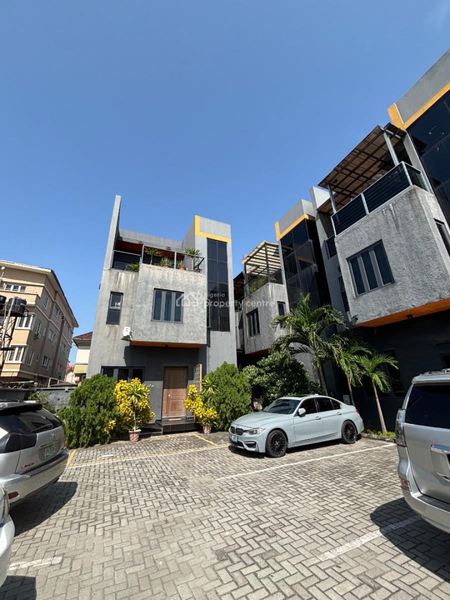 4 Bedroom Terrace Duplex, Lekki Phase 1, Lekki, Lagos, Terraced Duplex for Sale