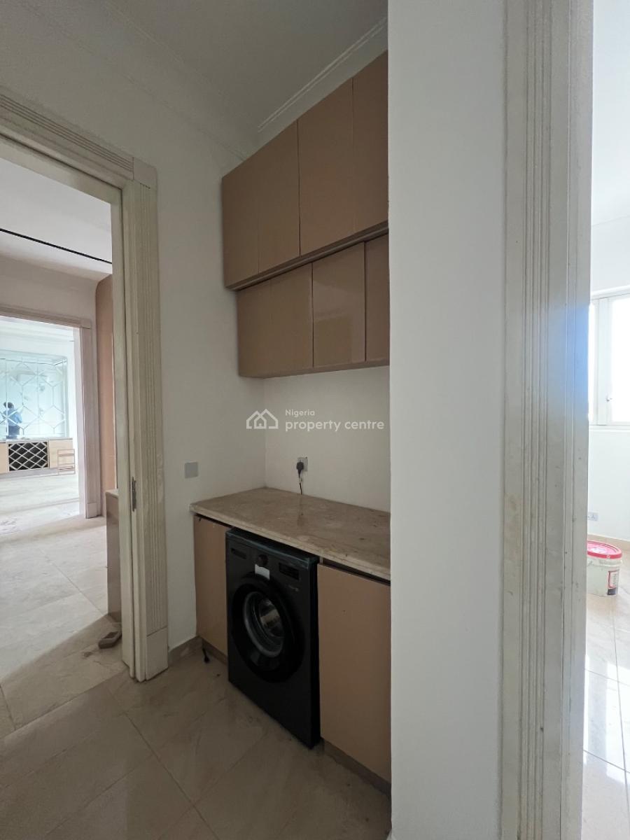 Luxury 4 Bedroom Apartment with Bq, Off Idowu Martins Street, Victoria Island (vi), Lagos, Flat / Apartment for Rent