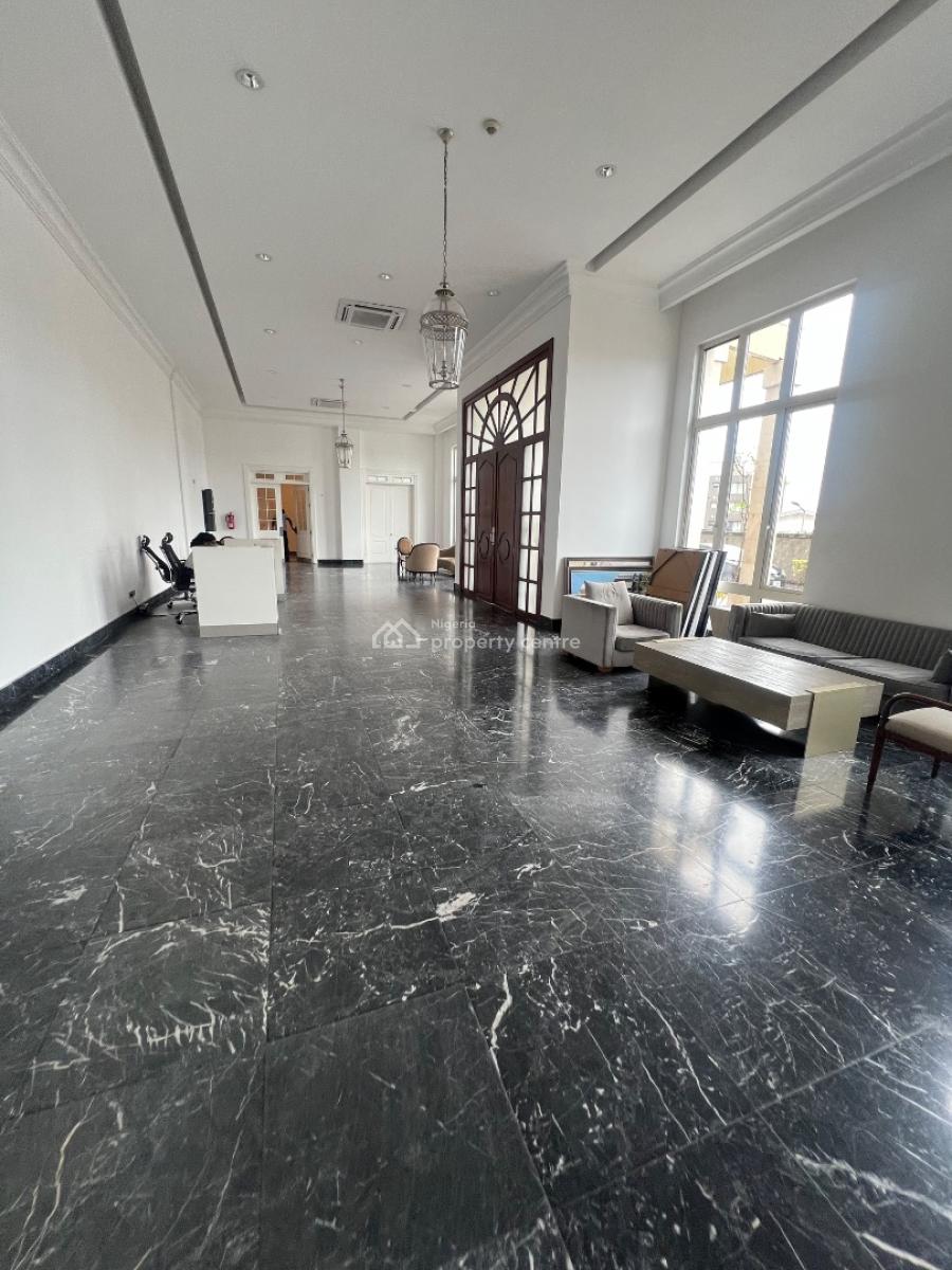 Luxury 4 Bedroom Apartment with Bq, Off Idowu Martins Street, Victoria Island (vi), Lagos, Flat / Apartment for Rent